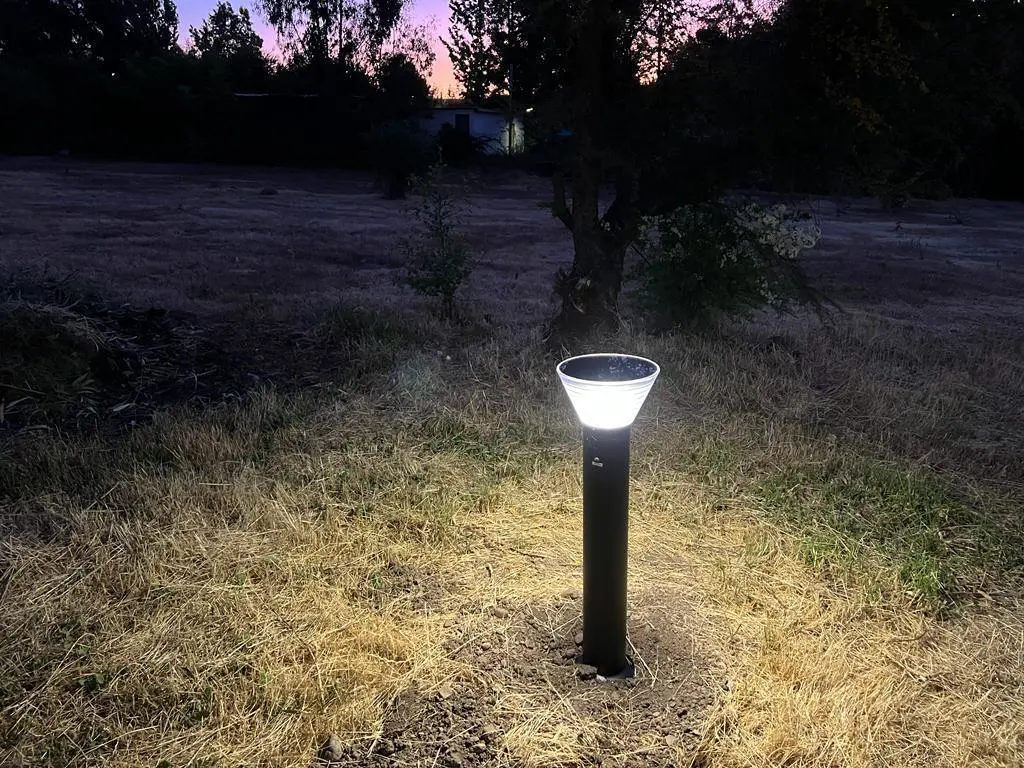 Outdoor Commercial 5W Wireless Aluminum Garden Path Street Ground Solar Lawn Bollard Lamp